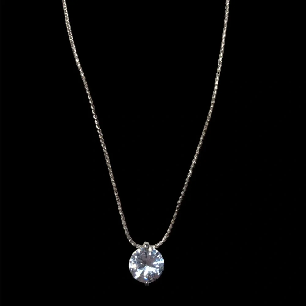 🕸️5/$25 NWOT Little Girls Sparkling Solitaire Gem Silver Necklace